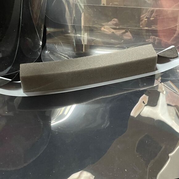 Dynatomy set of 8 face shields + 1 DUO Protects Shield Small NEW - Picture 11 of 15